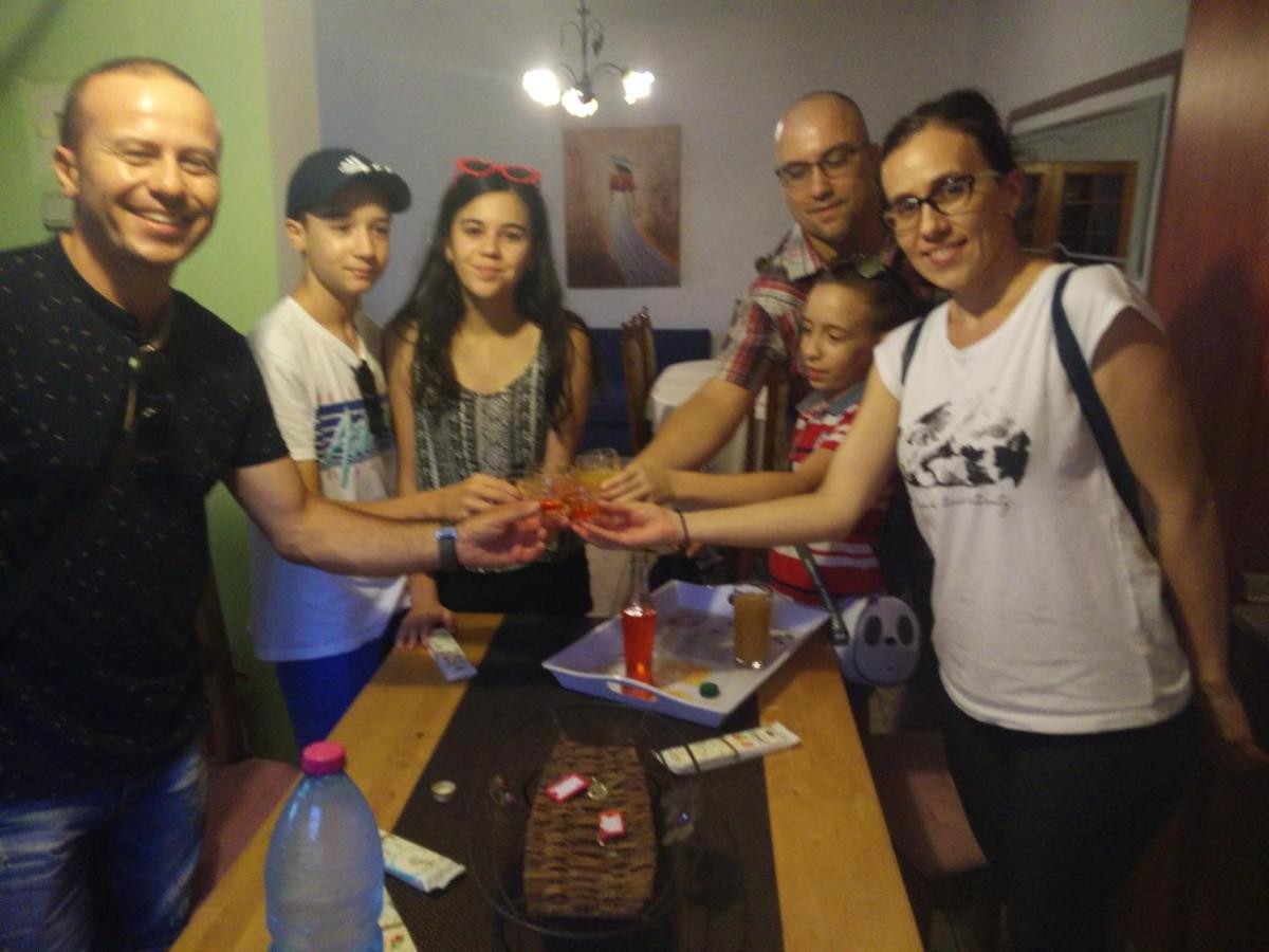 Apartmán Spiti Lou Notos Exteriér fotografie